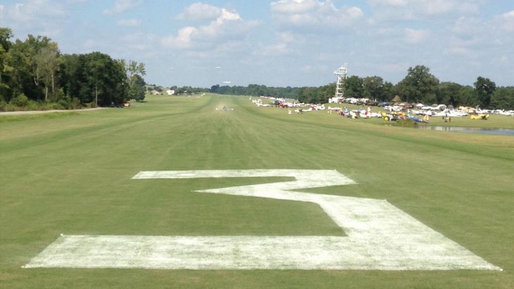 Runway 3 at Triple Tree Aerodrome